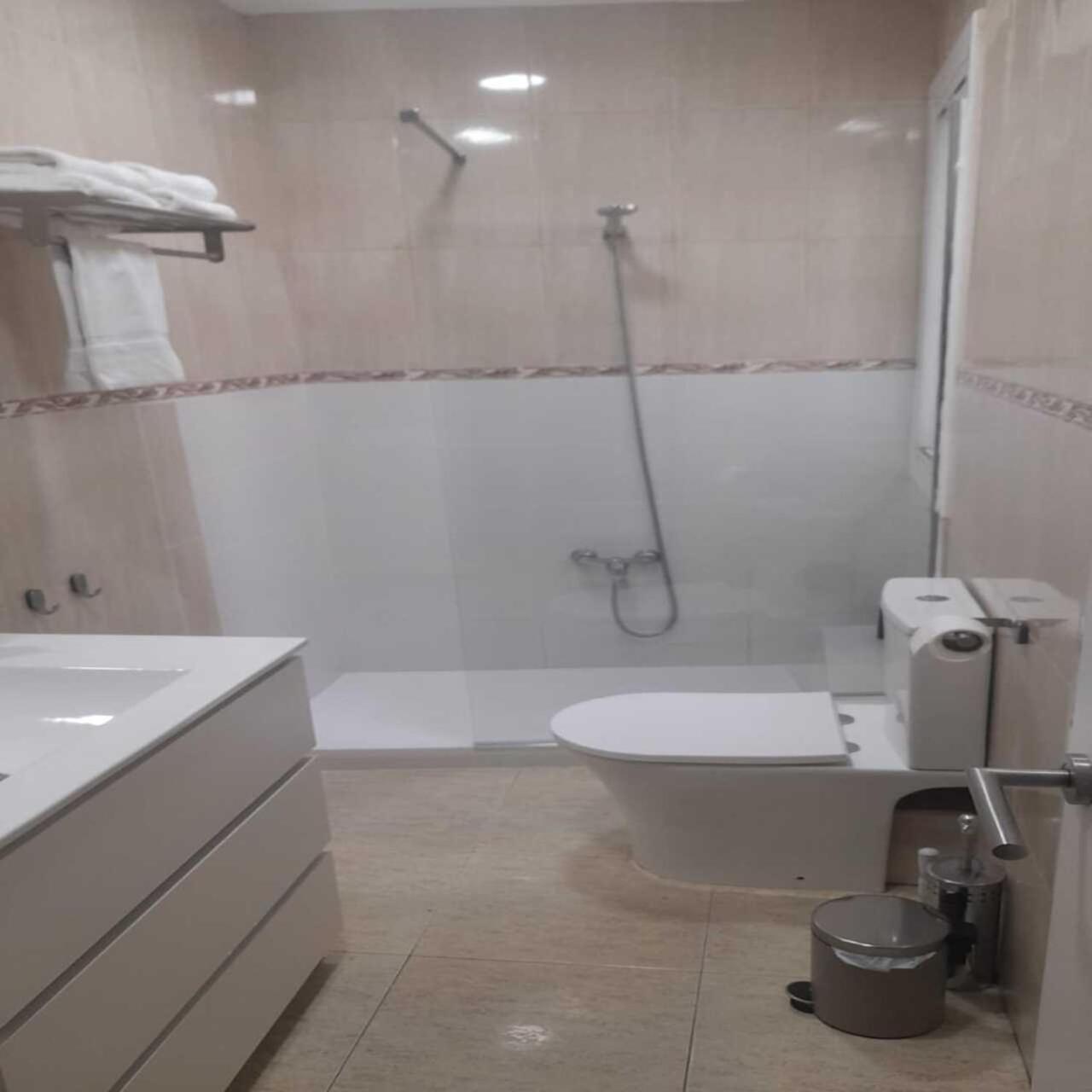 Nuevo Apartamento Centro 莱里达 外观 照片